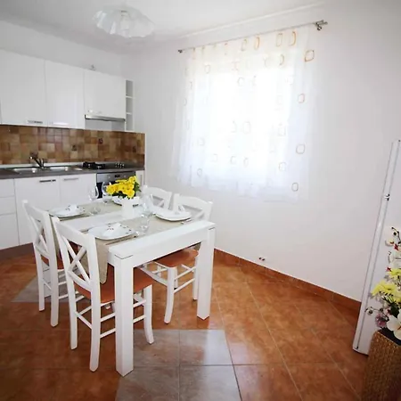 In Porec/istrien 31448 Πόρετς